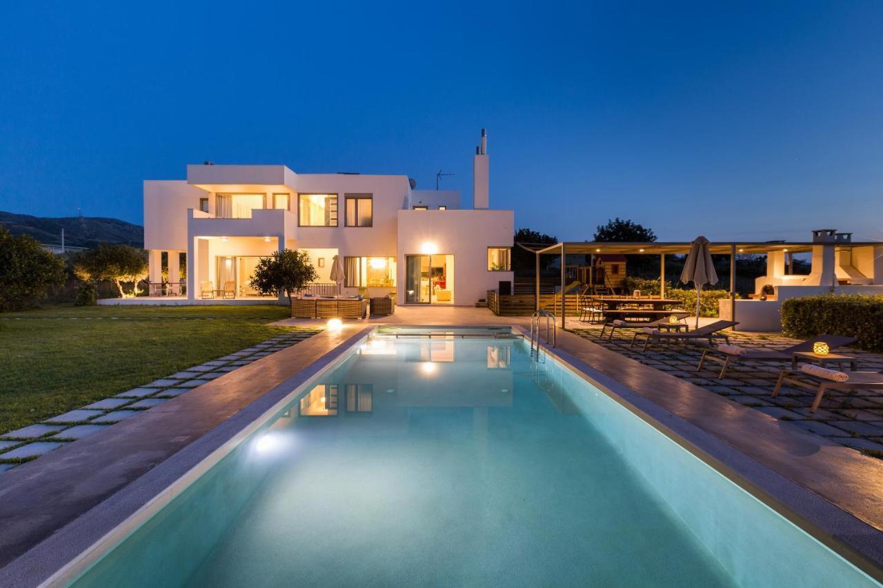 Lux Villa Mia With Heated Pool, 2Km To Beach & Childrens Area! Mikro Metochi ภายนอก รูปภาพ